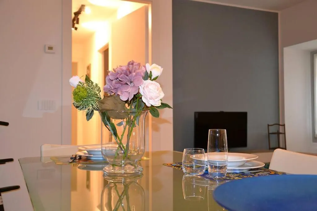 Borgopalazzo Charme Home Bergamo Apartment