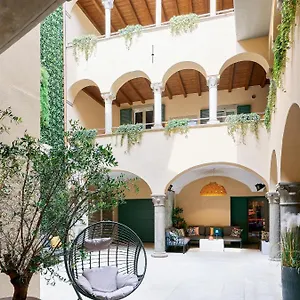 Rego - Boutique With Some Off-site In A Charming Historic District Close To Upper Town Bergamo